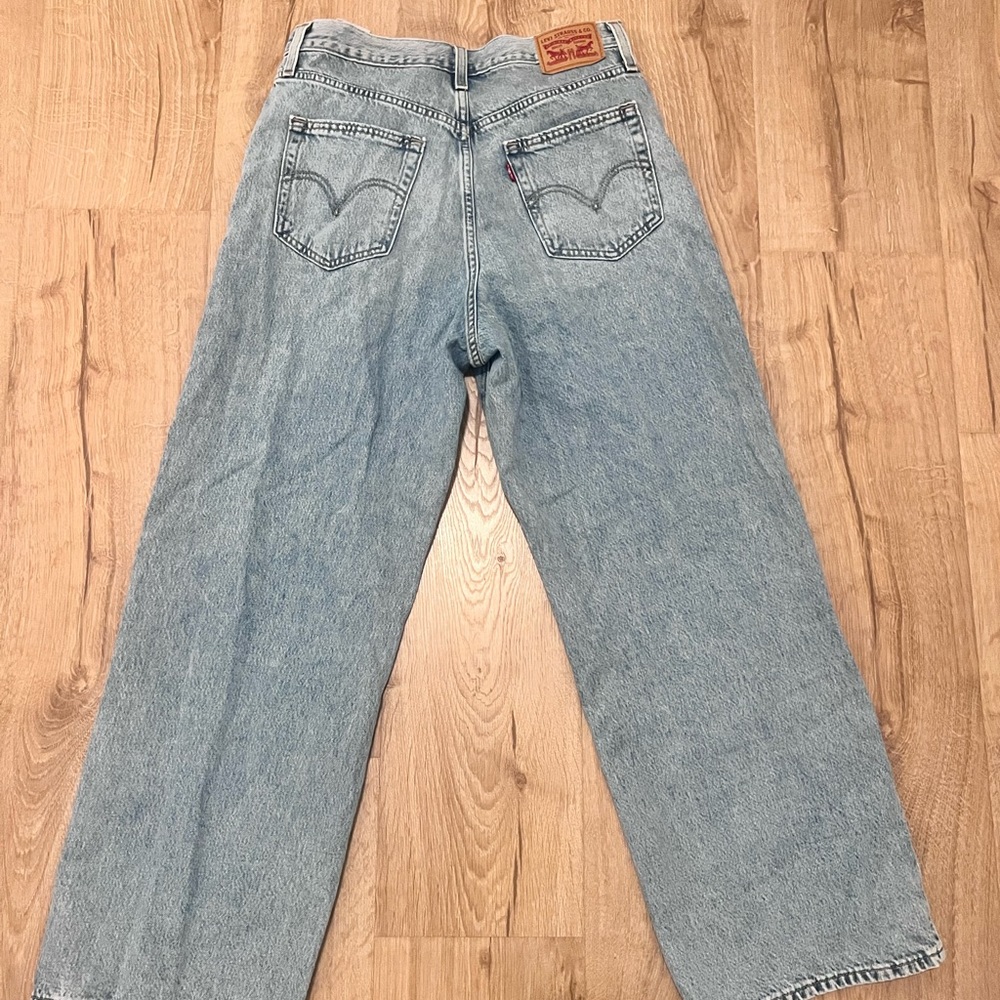 Levi’s High Waisted Straight Jeans